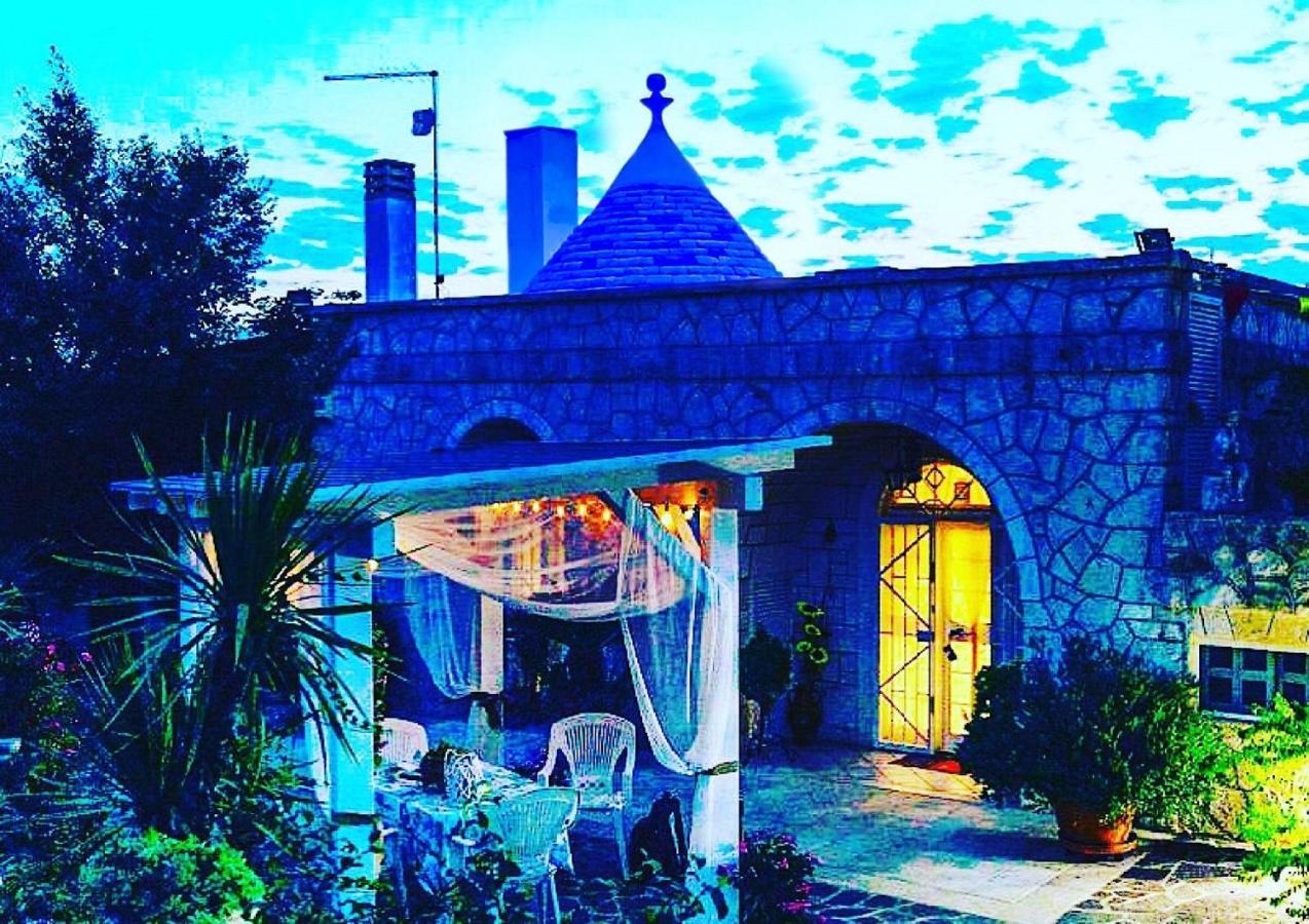 ホテル Il Trullo Di Nonno Angelo San Marco ロコロトンド エクステリア 写真