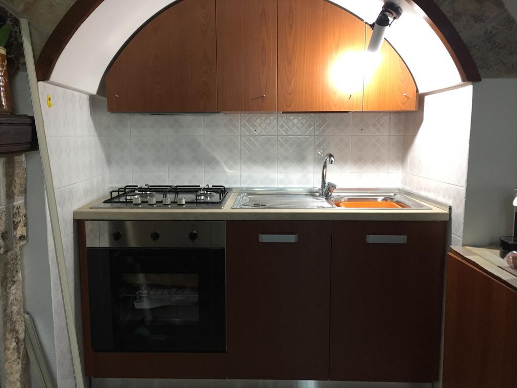ホテル Il Trullo Di Nonno Angelo San Marco ロコロトンド エクステリア 写真
